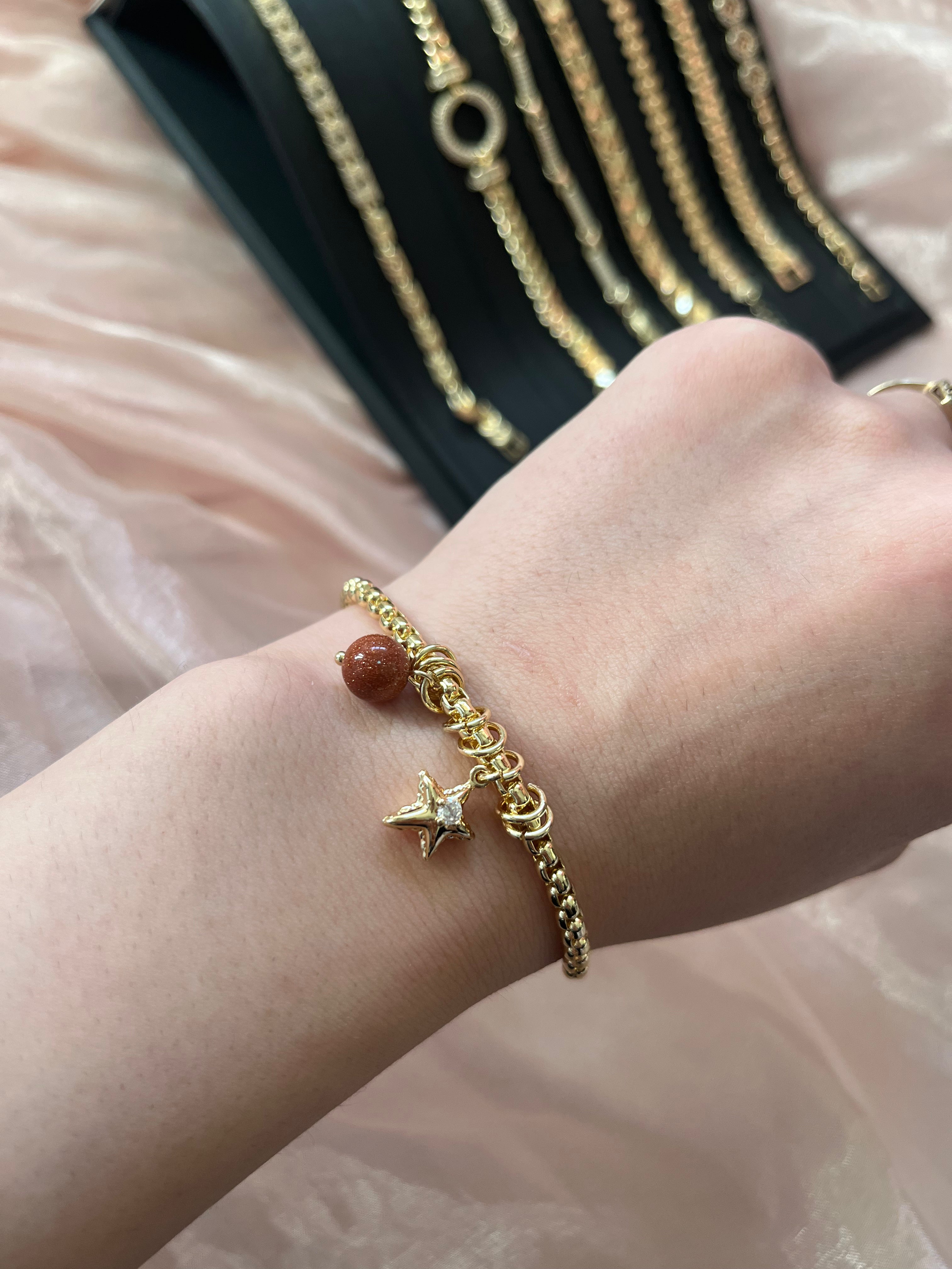 Altın Kum Büyüsü (14 Ayar Kuyum İşçiliği Xuping Bileklik)