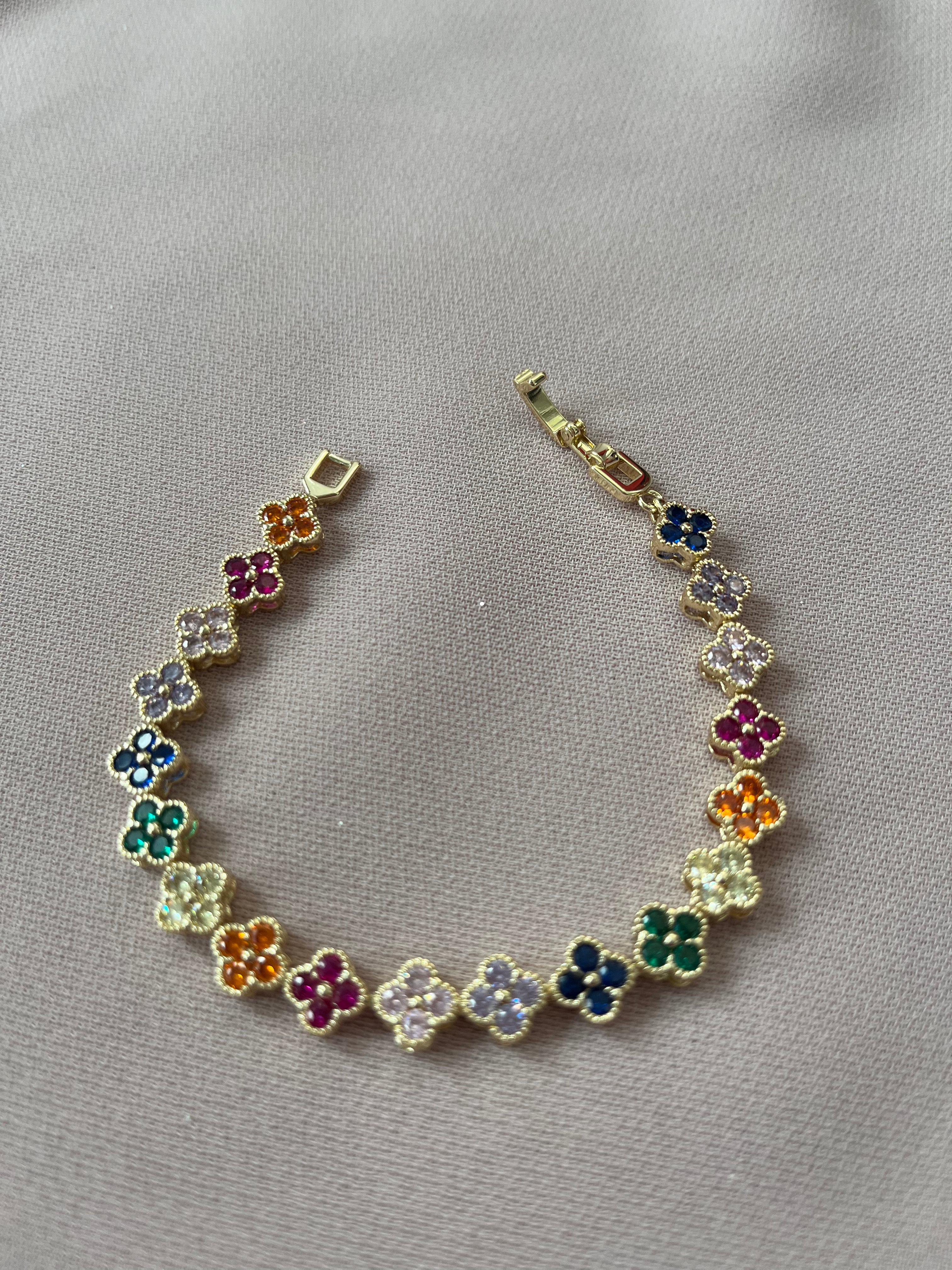 Renkli Yonca Xuping Model Bileklik