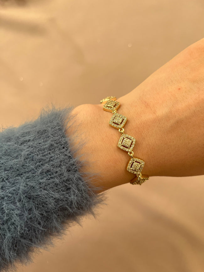 Baget Kare Xuping Model Bileklik